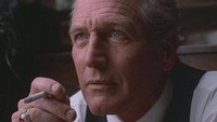 Tahun 1982, aktor Paul Newman memulai bisnis saus salad. Ia kemudian menyumbangkan seluruh keuntungan penjualan pada yayasan miliknya, Newmans Own Foundation. Kini setelah dirinya tiada, yayasan tersebut terus menjual saus salad yang berkembang menjadi pizza dan banyak lainnya. Foto: 20th Century Fox