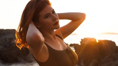 Foto: Liburannya Anna Chapman, Eks Intelijen Seksi Rusia