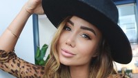 Pia Muehlenbeck berhenti menjadi pengacara untuk berkarir di dunia modeling (piamuehlenbeck/Instagram)