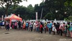 Ibu-ibu Antre Beli Telur Murah Rp 19.500/Kg, Borong Nih Bu
