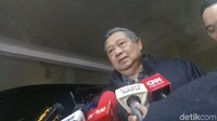 SBY mengaku sakit karena virus dan kelelahan. Tidak ada gangguan ginjal dan organ yang lain dan dalam tiga hari ini dengan sangat signifikan telah boleh dikatakan, dibolehkan hampir mendekati normal, jelas SBY.
