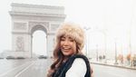 Foto: Travelingnya Pengacara Cantik yang Alih Profesi Jadi Model