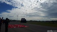 Gemuruh F-16 hingga Hawk di Langit Riau saat Latihan TNI AU