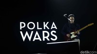 Polka Wars ambil bagian di hari pertama We The Fest 2018 di JIExpo Kemayoran, Jakarta Pusat, Jumat (20/7/2018). Foto: Pradita Utama