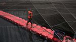 Sampah di Kali Sentiong Dibersihkan