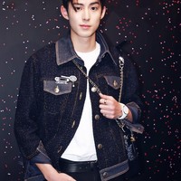 Sejak diumumkan sebagai pemeran Tao Ming Se, nama Dylan Wang langsung  jadi perbincangan. Ia pun banyak muncul di berbagai media dan sampul majalah. Foto: Instagram @itsdylanwang