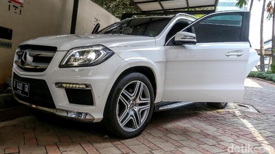 KPK Lelang Mercy GL 400 Seharga Rp 700 Juta