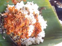 Sedep Mantep! Bayar Rp 5.000 Bisa Sarapan Nasi Pager Khas Gobong 