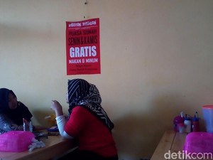Makan di Warung Ini Gratis Tiap Jumat untuk Pembaca Surat Al Kahfi