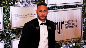 Rp 8,7 miliar adalah biaya yang kemungkinan harus dibayarkan brand untuk menampakkan produknya di akun Instagram Neymar. Foto: Nacho Doce/Reuters