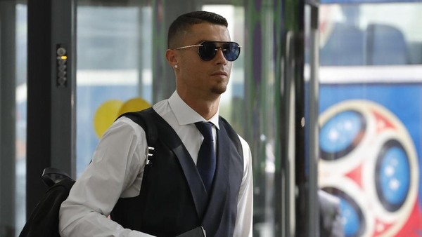 Ronaldo, Messi, dan Pesepakbola yang Tersandung Masalah Pajak