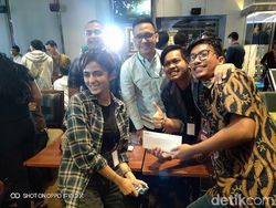 Mereka Seru-seruan Menjajal Kecanggihan Oppo Find X