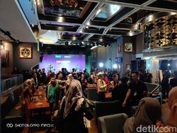 Mereka Seru-seruan Menjajal Kecanggihan Oppo Find X