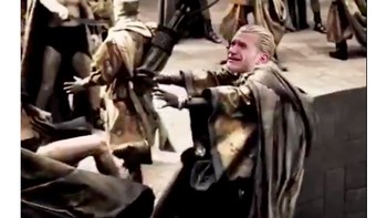 Karius seolah ditendang seperti dalam adegan film 300. Foto: istimewa