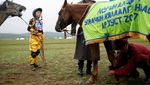 Lomba Pacuan Kuda Cilik Kontroversial di Mongolia