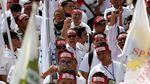 Pekerja Pertamina Demo Tolak Penjualan Aset