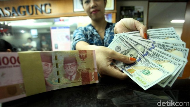 Cetak Rekor (Lagi), Dolar AS Kian Perkasa