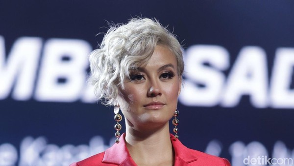 Agnez Mo Tak Mau Bahas soal Pacar Baru