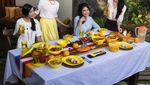 Cantiknya Pose Angel Karamoy Saat Ngeteh dan Ngopi di Eropa