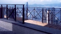 Rumah ini terletak di kawasan elit Hong Kong, Victoria Peak. Setelah dibeli, rumah ini direnovasi dengan menghabiskan waktu 2 sampai 3 tahun. Istimewa/KLS Planners.