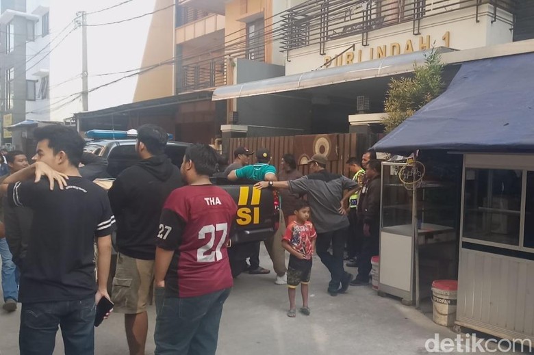 Motif dan Pesan Misterius Mahasiswa Telkom Bunuh Diri Motif dan Pesan Misterius Mahasiswa Telkom Bunuh Diri
