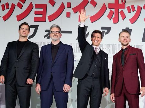 Ups! Tom Cruise Lupa Tutup Ritsleting Celana Saat Hadir di Premier Film