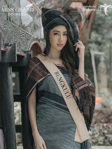 Nadia Purwoko asal Bengkulu menjadi pemenang Miss Grand Indonesia 2018.