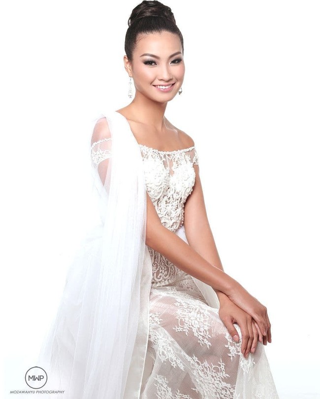 Jesslyn rupanya sangat mengidolakan sosok Kate Moss. Bagi Jesslyn, Kate adalah panutannya sebagai model. Foto: Instagram/@jessquads  