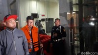 KPK telah melakukan serangkain keigatan penyelidikan kasus ini sejak April 2018 setelah mendapatkan informasi dari masyarakat, kata Wakil Ketua KPK Laode M Syarif di gedung KPK, Jl Kuningan Persad, Jakarta Selatan, Sabtu (21/7/2018).