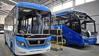 Menurut Technical Head Manager Karoseri Laksana, Stefan Arman, mengatakan pihaknya kini sedang menyiapkan empat unit prototipe bus yang akan diekspor ke Bangladesh. Menurutnya, bus yang diekspor ke negara itu adalah model Legacy Sky SR-2 XHD Prime. Istimewa/Antara Foto/Aditya Pradana Putra.