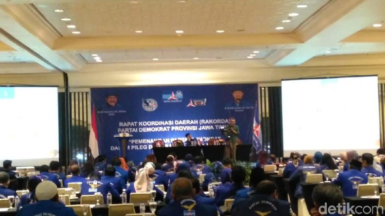 Ada Kerja Keras SBY untuk Pileg 2019 di Rakorda Partai Demokrat Ada Kerja Keras SBY untuk Pileg 2019 di Rakorda Partai Demokrat