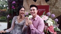 Dan pada hari ini, keduanya resmi menjadi suami istri setelah melakukan prosesi akad nikah. Eko Susanto/detikHOT