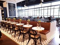 Ngopi Sambil Makan Egg Benedict Bisa Dilakukan di 5 Tempat Ini