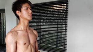 Ingin Berotot, Iqbaal Dilan Ramadhan Mulai Nge-gym