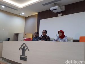 Wawan Kembali ke Sel, Fuad Amin Dirawat karena Muntah Darah