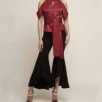 Jesslyn juga punya desainer favorit. Dari mancanegara, ada Raf Simons dan Alexander Wang. Di Tanah Air, ia mengagumi Hian Tjen dan Mel Ahyar. Foto: Instagram/@jessquads