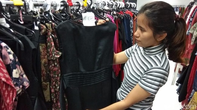 Geliat Bisnis Penyewaan Baju Mahal dan Bermerek
