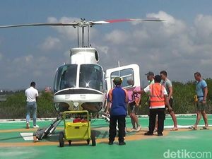 Penyeberangan Tutup, Helikopter Laris Disewa Wisatawan di Bali