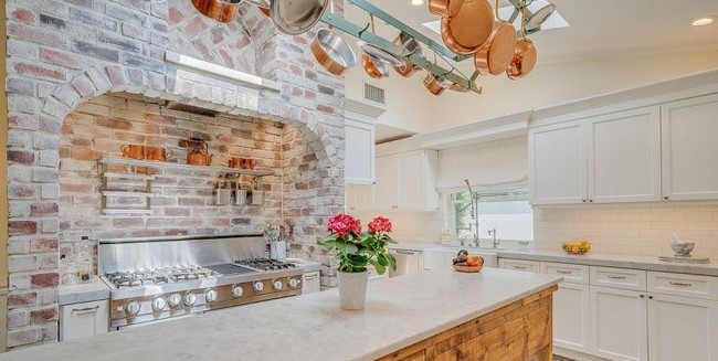 Mengintip Dapur 12 Seleb Hollywood yang Nyaman dan Modern