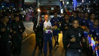 Kontingen Pawai Obor Indofood juga didukung penuh oleh klub sepak bola kebanggaan kota Malang dan masyarakat Indonesia, yakni Arema FC. Beginilah suasana pawai obor disana. Foto: dok. Indofood