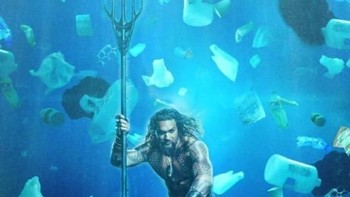 Wah pasukan Aquaman malah jadi sampah begini. Foto: Istimewa