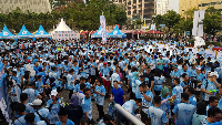 Peserta memadati area parkir Gedung Sarinah, tempat diselenggarakannya Le Minerale Water Run 2018 (Foto: dok. Le Minerale)