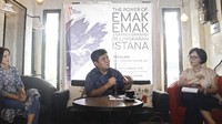 Peneliti The Initiative Institute Airlangga Pribadi (tengah), Aktivis Perempuan Wanda Hamidah (kiri), dan Peneliti LIPI Irine Hiraswari Gayatri saat hadir dalam diskusi. Istimewa.