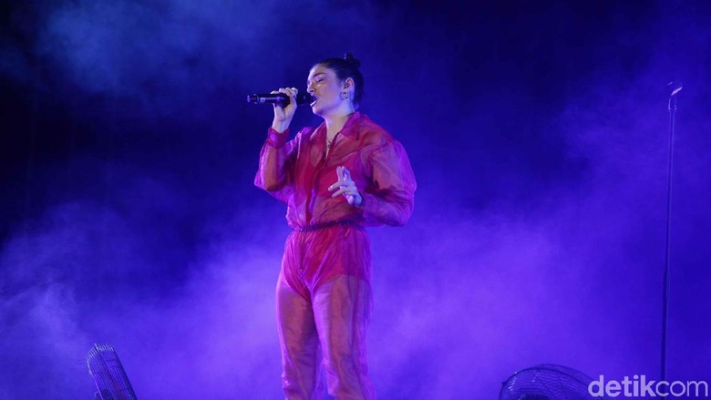 Penampilan Tanpa Jeda Lorde di We The Fest 2018 Penampilan Tanpa Jeda Lorde di We The Fest 2018