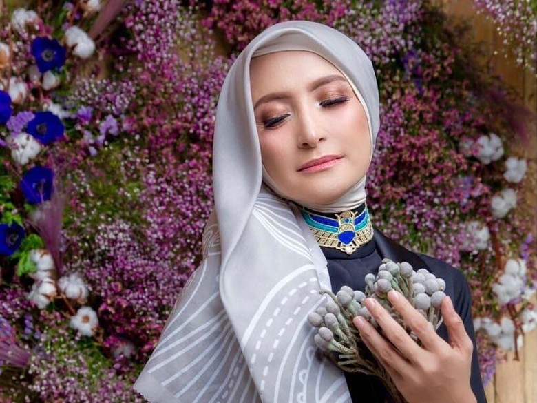 Marini Zumarnis Belum Tahu Kondisi Inneke Koesherawati Marini Zumarnis Belum Tahu Kondisi Inneke Koesherawati