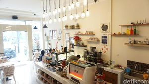 Kafe Instagenik Ini Bisa Jadi Tempat Nongkrong Sambil Santai