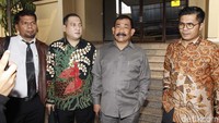 Soenarko menceritakan, ia kini menjabat sebagai pimpinan PT Sebuku Batubai Coal dan PT Sebuku Tanjung Coal. Dia merasa lahan tambangnya diserobot oleh pengusaha lain.