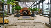 Bangunan ini merupakan sebuah perpustakaan sekaligus taman botani. Istimewa/Weareinflux.