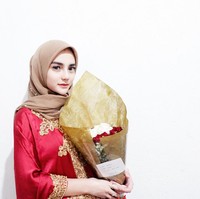 Dalam video di akun Youtube-nya, Atta Halilintar mengaku senang bisa membawa perubahan pada Nabilla. Hijabers itu sudah menghapus semua foto seksinya dan berhijrah. Foto: Instagram/bae_biiiiiii