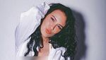 Seperti J-Lo, Raisa hingga Jedar Juga Pakai Kemeja Tanpa Celana
